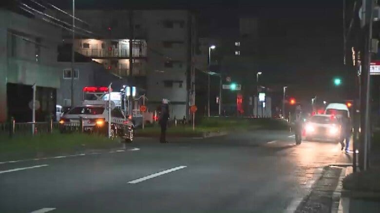 歩道で倒れていた男性が死亡　ひき逃げ事件として捜査　現場の道路に車のタイヤ痕　福岡・北九州市｜FNNプライムオンライン