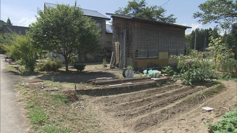 住宅の敷地内にクマ出没