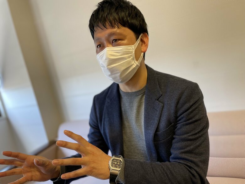 男性はとくに“自分とは何か”が“他者との比較でしか捉えられない”という問題を生んでいるという