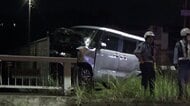 軽自動車2台が衝突　直前に銀色の車がガードパイプにぶつかりはずみで追突　運転手の71歳男性死亡　追突された39歳女性は重傷　広島