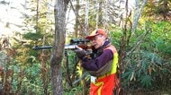【北海道初の「緊急銃猟」から1年】ヒグマ出没減少は「神様が与えてくれたチャンス」次世代の育成に追われる日々…ベテランハンターが見据える”10年先・20年先の札幌”