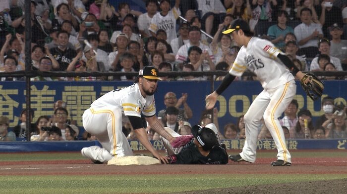 メジャーのセーブ王がここまでのプレーを…