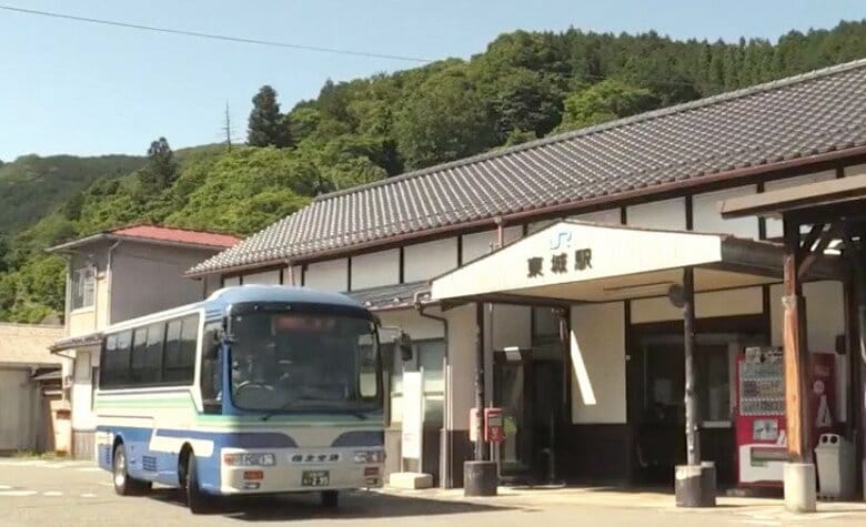電波が届きにくい山間部でもキャッシュレス　保有率9割の「ポイントカード」でバスに乗車【広島発】｜FNNプライムオンライン