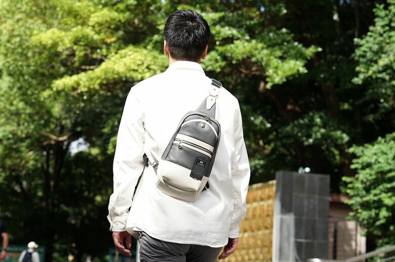 【2025年 父の日】50代のパパに贈りたい！いつも家族を支えてくれているパパ必見のボディバッグのランキングをバッグメーカーが発表！実用的で魅力的な父の日のプレゼントに最適なバッグが登場。