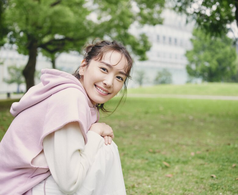 穏やかでフェミニンなやさしい女性「ダイアナ」