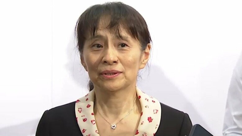 インタビューを受ける石破茂氏の妻・佳子さん
