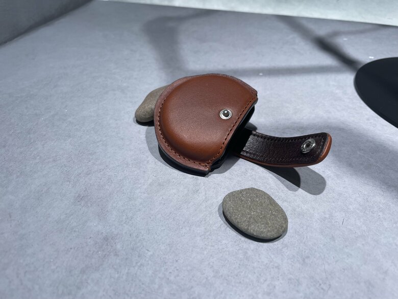 渋谷店展示の様子（提供：土屋鞄製造所）