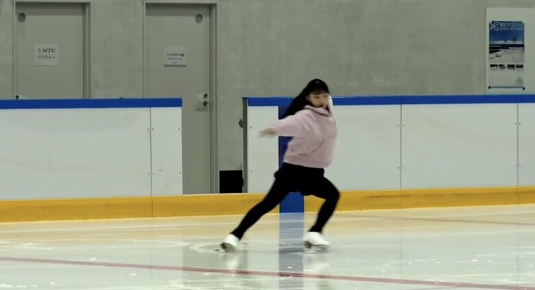 オープニングセレモニーに向けて練習に励む川﨑