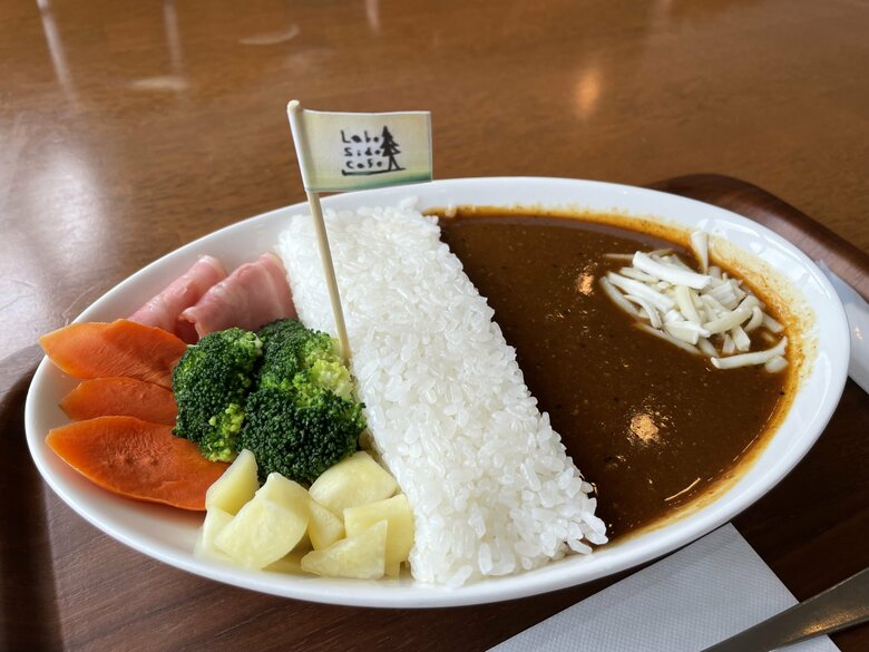 宮ヶ瀬放流カレー（１２００円）