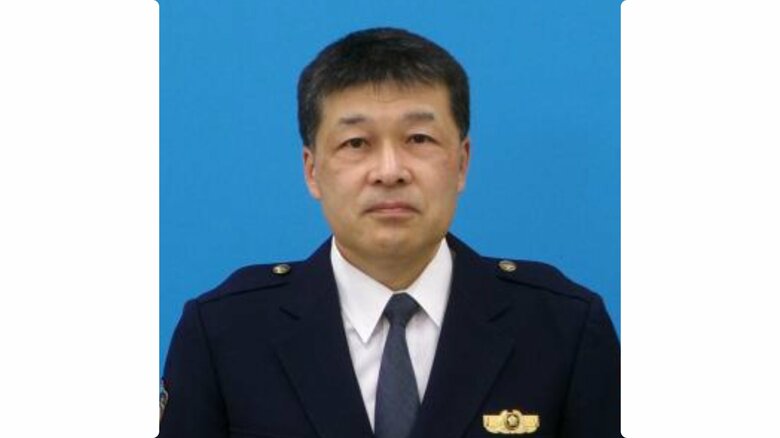 交通部長　山崎勉 氏