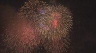 カップルも「最高の思い出」松山の風物詩・三津浜花火大会　１万発の大輪に２４万人魅了【愛媛】