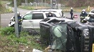秋田市の市道交差点で車同士が衝突 26歳の男性が死亡