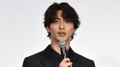 横浜流星の“胸をアツくさせるもの”は「映画」　闘志に火を燃やしてリングに…　橋本環奈「見逃せない戦い」