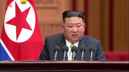 最高高度550キロ程度“北“弾道ミサイル2発相次いで発射　「ロフテッド軌道で打ち上げ」韓国軍分析