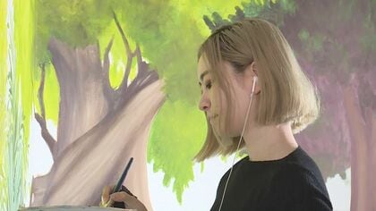 ふるさとを“色”で元気にしたい」がれき処理場に壁画描いた少女は絵本