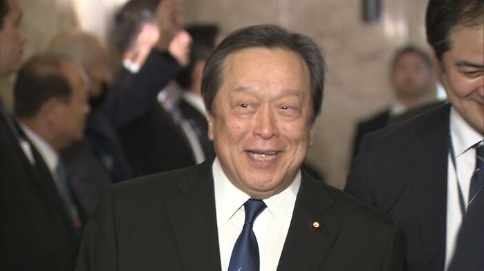 浜田前防衛相の官房長官起用も模索された
