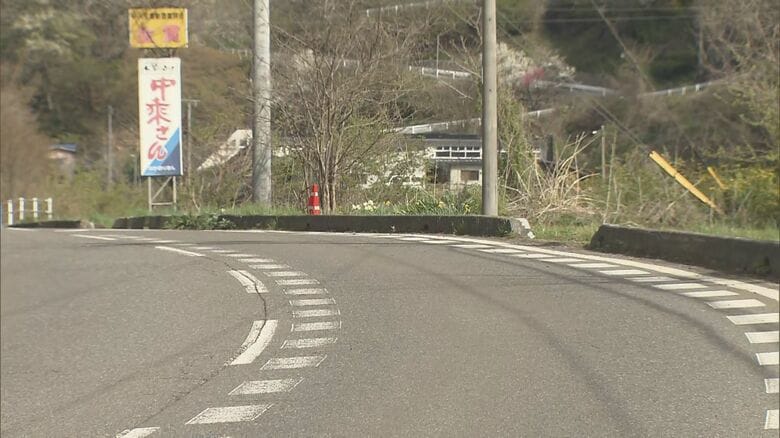 県道で大型バイクと乗用車が正面衝突　51歳男性が死亡　国道20号で車同士が正面衝突　4歳と5歳の子ども含む6人重軽傷　大型連休、事故相次ぐ｜FNNプライムオンライン