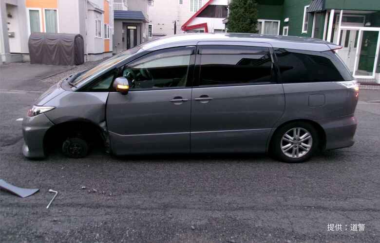 「他の車に衝突してしまった」午前中に自らタイヤ交換した70代男性→走行中に異音→帰宅して確認しようとした矢先に...左前輪が外れ駐車中の車に衝突〈北海道旭川市〉｜FNNプライムオンライン