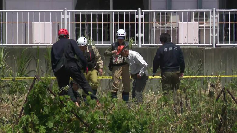 現場付近を道総研の研究員が調査