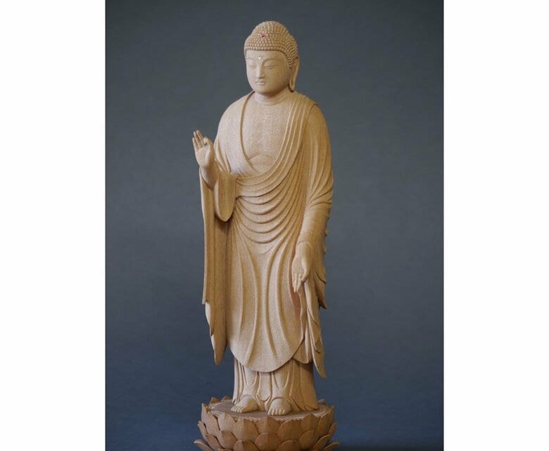 手作りの仏像（提供：三浦耀山さん）