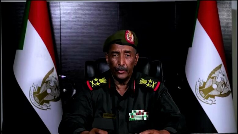 国軍トップのブルハーン氏