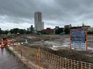 【速報】小学校近くで不発弾のようなもの見つかる　円柱状の物体3つ　工事現場の土の中から発見　警察が確認進める　福岡