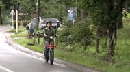 “自転車型電動モビリティ”で湖畔を爽快に走ろう　16歳以上なら免許なしで運転可能　新たな観光の足として期待　田沢湖周辺で実証実験