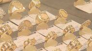 中東情勢の緊迫で…安全資産としての金の需要が高まる 小売価格が過去最高値を更新　“高すぎて”悩む客も…