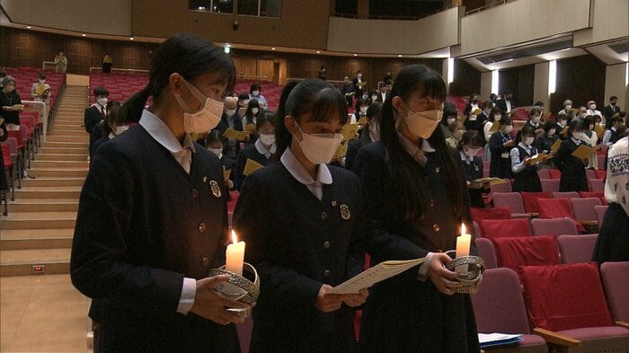 祈りの集いには約150人が参加