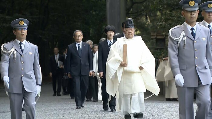 伊勢神宮「内宮」を参拝された悠仁さま(1日午後)