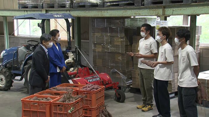 鹿児島では サツマイモ加工場を視察された 2023年10月