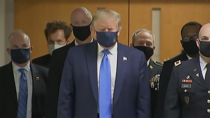 戦術変更? トランプ氏マスク“初着用”のワケ 大統領選はマスク vs 反マスク!?
