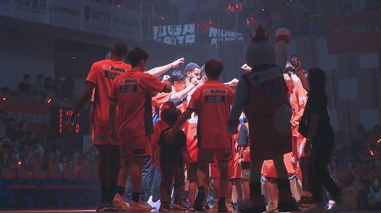 【B3】新潟アルビレックスBB 開幕から4連敗…新加入選手躍動も今シーズン初勝利遠く「消極的なミス多い」｜FNNプライムオンライン