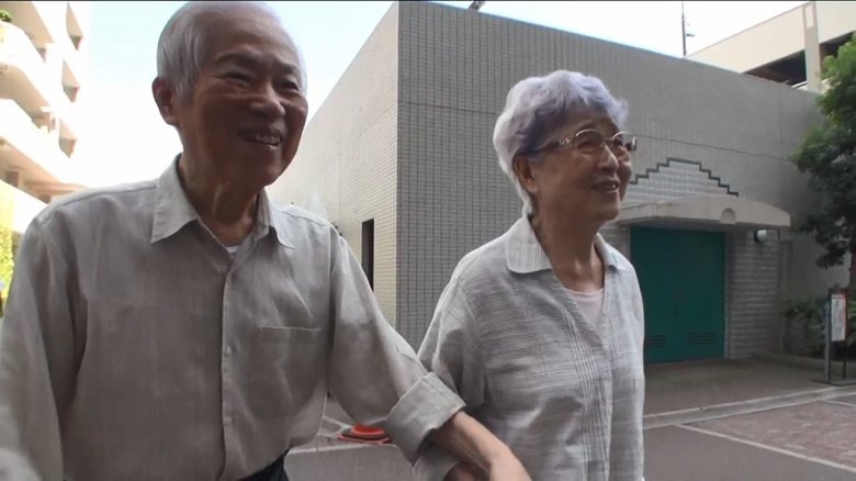 そろってインタビューに応じてくれた横田夫妻(2017年9月)