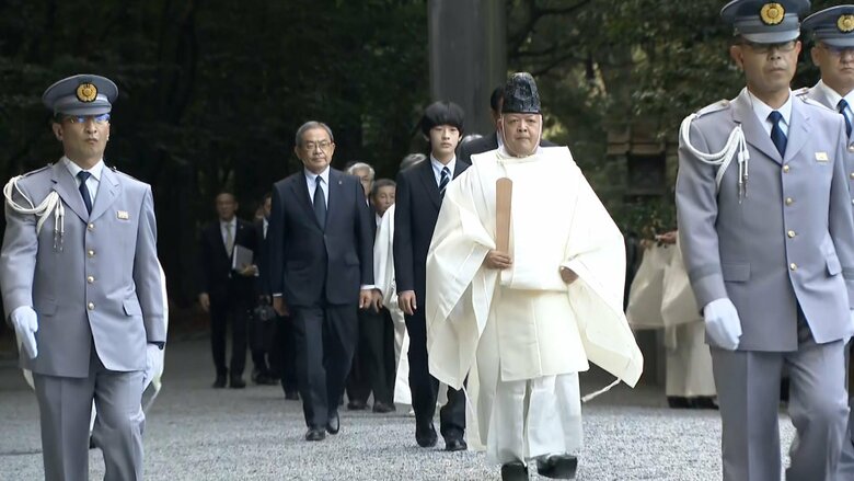 伊勢神宮「内宮」を参拝された悠仁さま(1日午後)