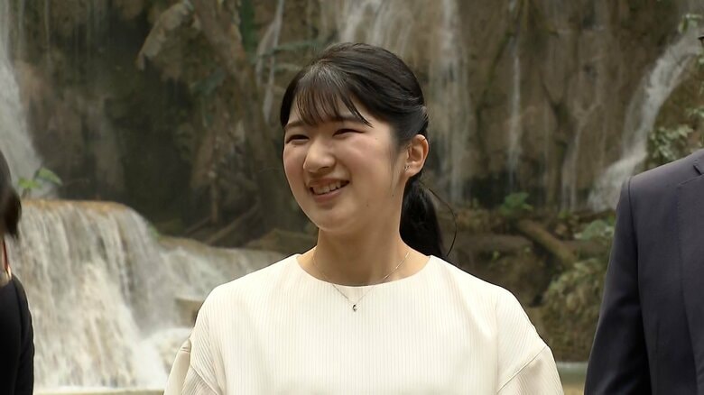 観光名所「クワンシーの滝」を訪問された（11月20日）