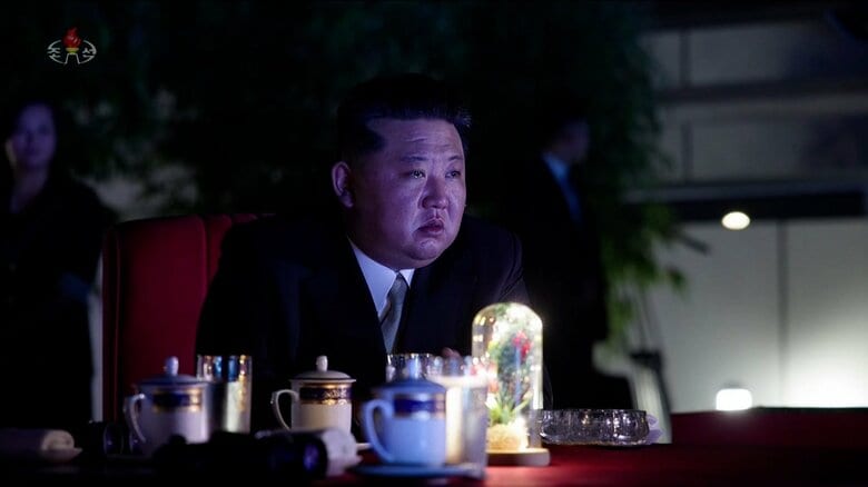 記念式典では金総書記が涙ぐむ場面もあった　2025年6月