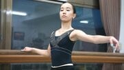 「鳥肌が立つような踊りを」沖縄から世界へ羽ばたく18歳バレエダンサーの挑戦
