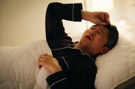 朝起きると頭痛や倦怠感…“夜の熱中症”対策はしっかりできている?正しい水分摂取の方法を聞いた
