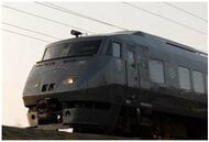 嵐とドリカムのライブ重なりホテル不足…博多駅の“特急列車”で一晩過ごすイベント開催　普通席は軽食付き1人7800円　JR九州　福岡