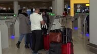 世界の感染者6000万人超 米当局「旅行自粛を」