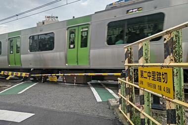 山手線“最後の踏切”廃止の方向　2029年度に陸橋敷設工事完了へ　運転士不在の「自動運…