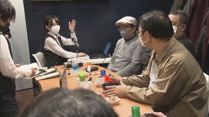 「クイズバー」が名古屋にオープン　客の手元には“早押しボタン”…遊び感覚でクイズに参加可能【愛知発】