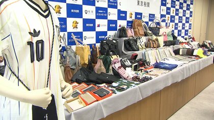 サッカーW杯関連グッズなど差し止め　上半期で偽ブランド品40万点超は統計開始以降“最多”に迫る　シール・ステッカー全体の8割　東京税関
