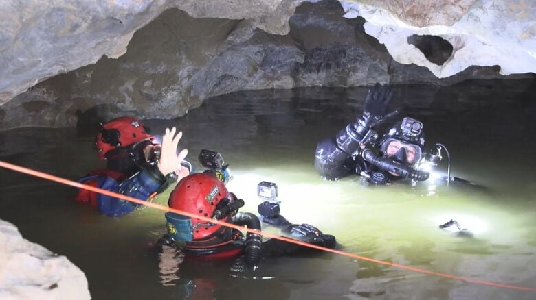 “人類未踏”の空間が…洞窟の奥にある地底湖へ挑むプロダイバー 命のリスク伴う最前線で未知に魅せられる理由｜FNNプライムオンライン