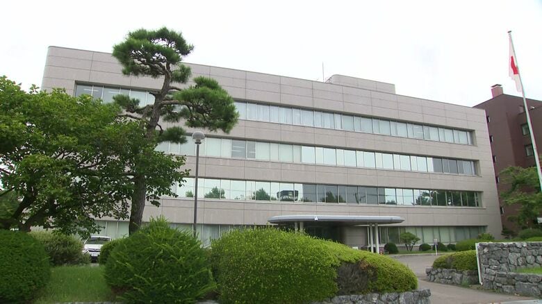 【速報】妻の頭を金づちで殴り殺人未遂罪で起訴された77歳被告の男_函館市内で死亡状態で発見_入院先の病院から姿を消したあと何が？函館地検＜北海道函館市＞｜FNNプライムオンライン
