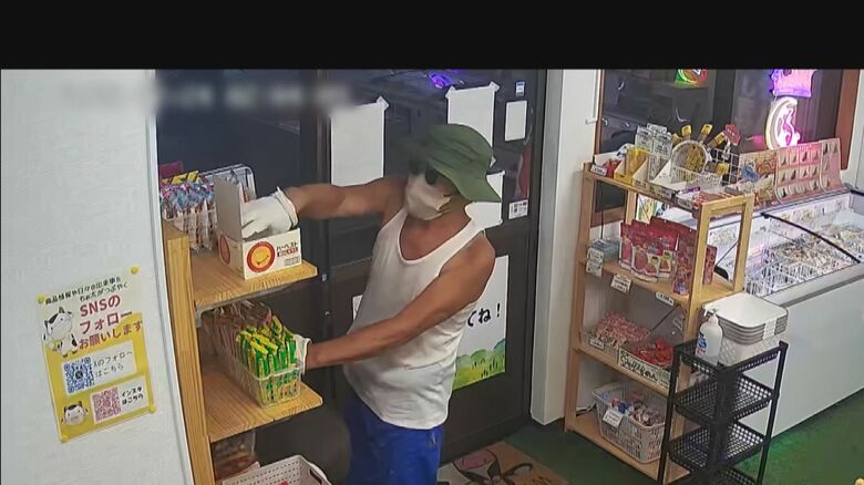 警告音鳴るも慌てず次々と…防犯カメラが捉えた犯行の瞬間 無人販売店でクッキーなど万引きか 66歳無職の男を逮捕 4月以降で同様の被害が7回｜FNNプライムオンライン
