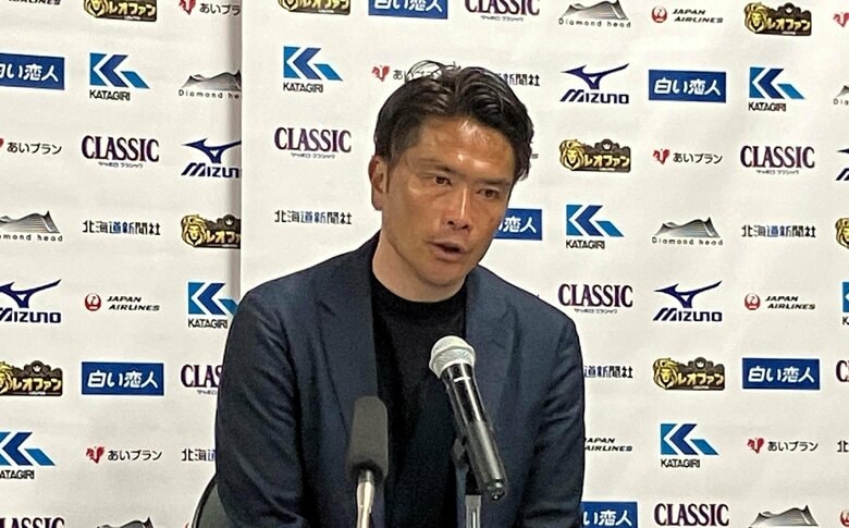 【コンサドーレ】2点ビハインドから粘りのドロー！ 岩政大樹監督『連敗せず拾えた勝ち点』に手応え 札幌2-2長崎ー同点ゴールに「誰だかわからなかったのですが、走ってきたのが原だったので少し驚きました」｜FNNプライムオンライン