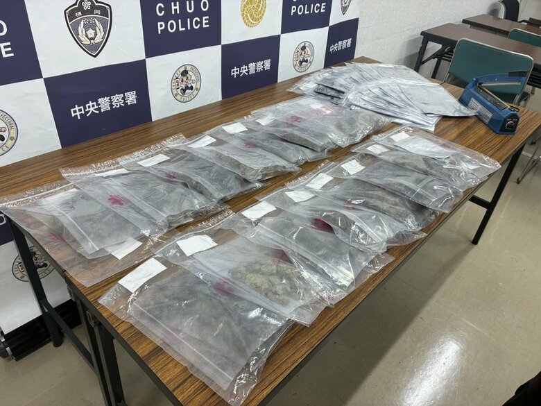 乾燥大麻をポリ袋に小分けし…六代目山口組系幹部の男を逮捕　組織的に関与か　密売目的とみて捜査　福岡｜FNNプライムオンライン