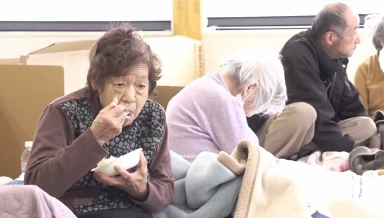 103歳の避難者「うちほどいいところはない。戻らせて」　高齢者など身を寄せる「福祉避難所」　その先が問題｜FNNプライムオンライン